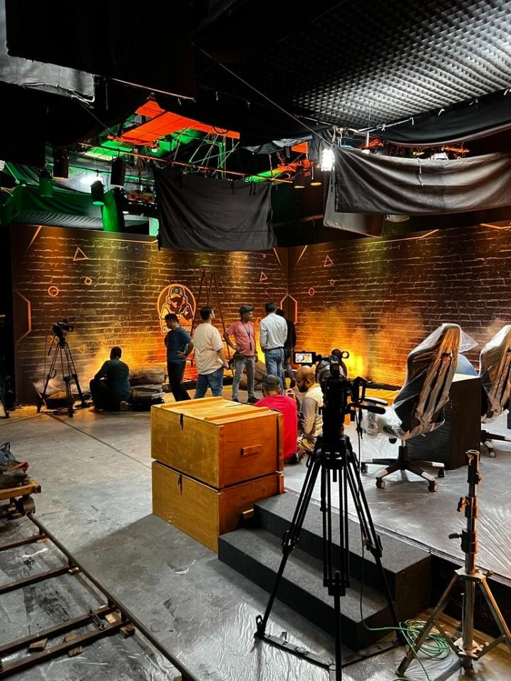 Image gallery marquee