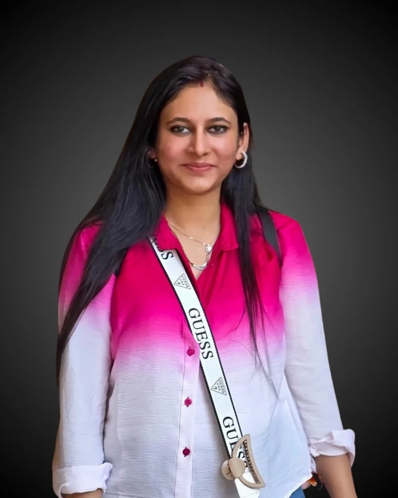 Ananya-Senior-Finance-Manager