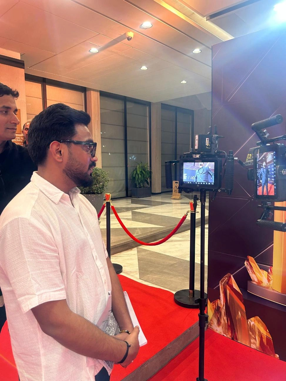 Image gallery marquee